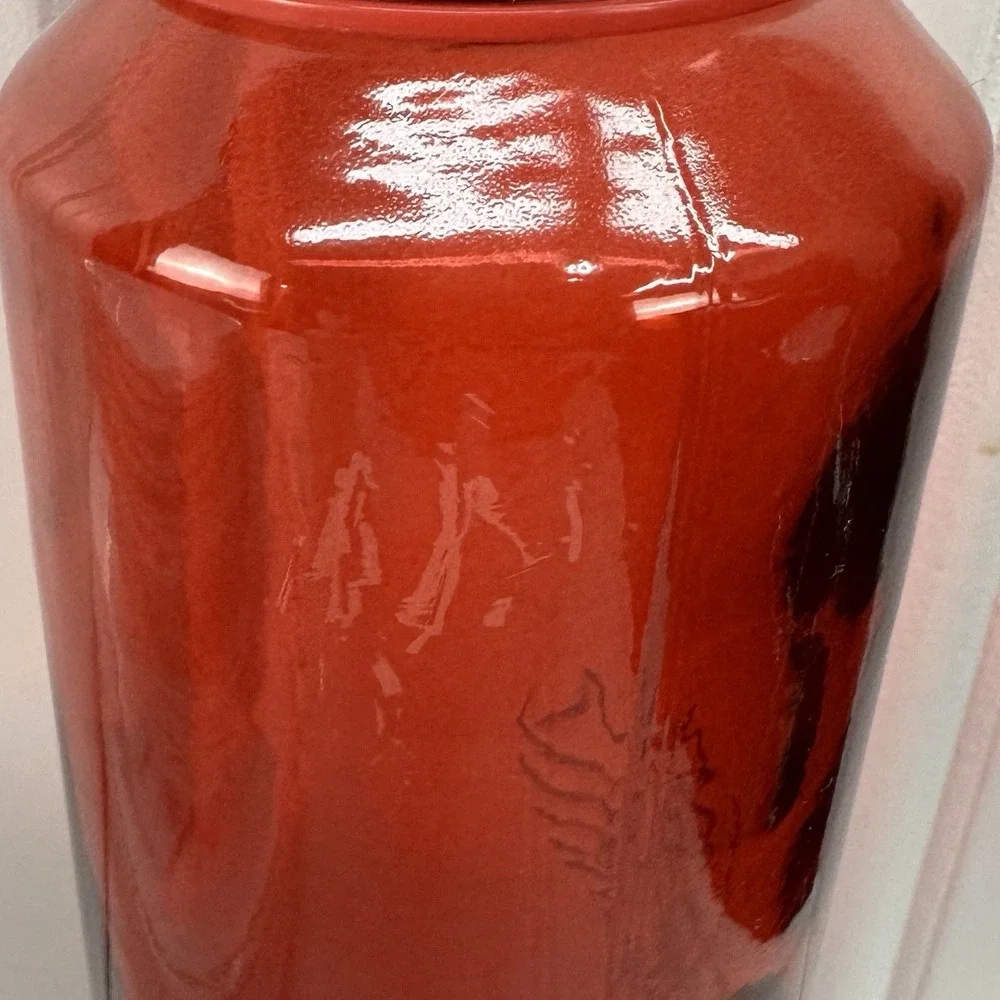 Starbucks Valentine's Winter 2022‎ Red Pink Ombre SPAIN Glass Bottle 22oz Cold